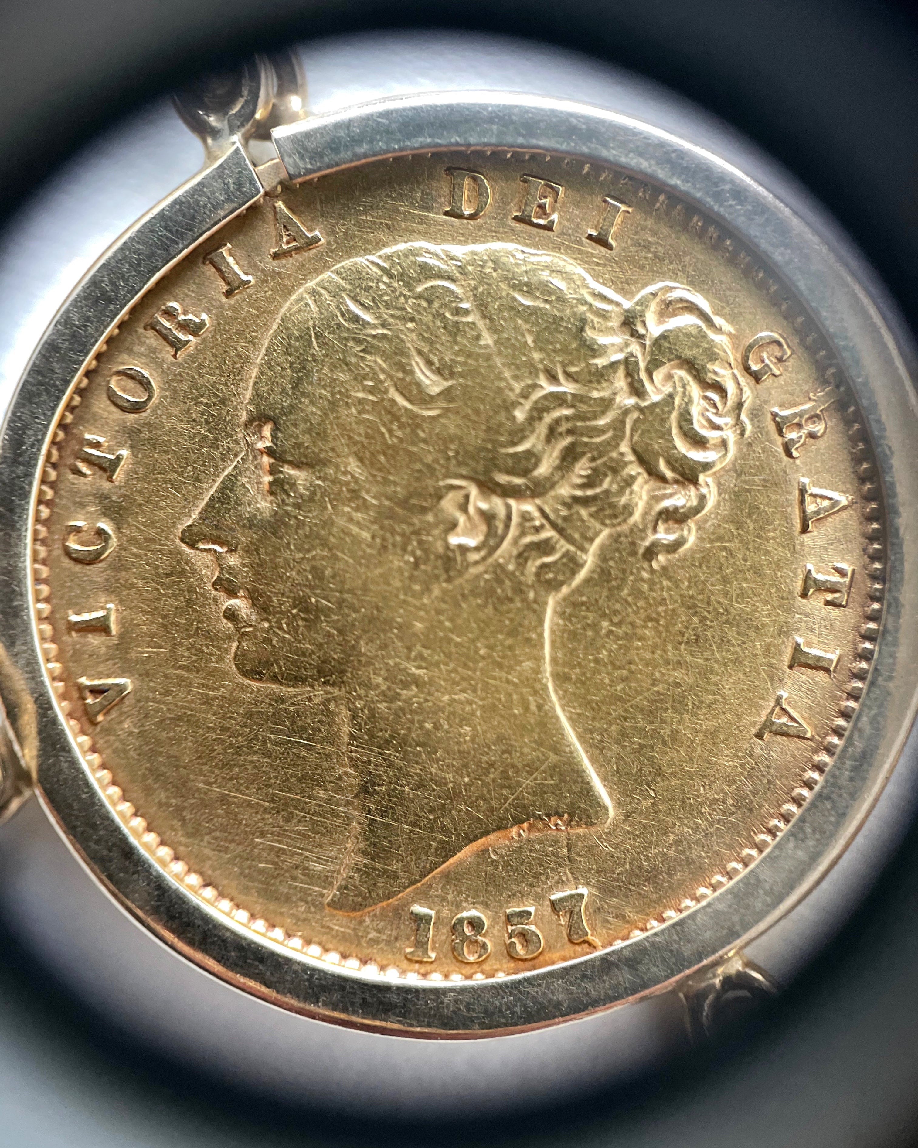 Close-up of antique sovereign coin bracelet showing Young Head Queen Victoria sovereign – Auric Vintage