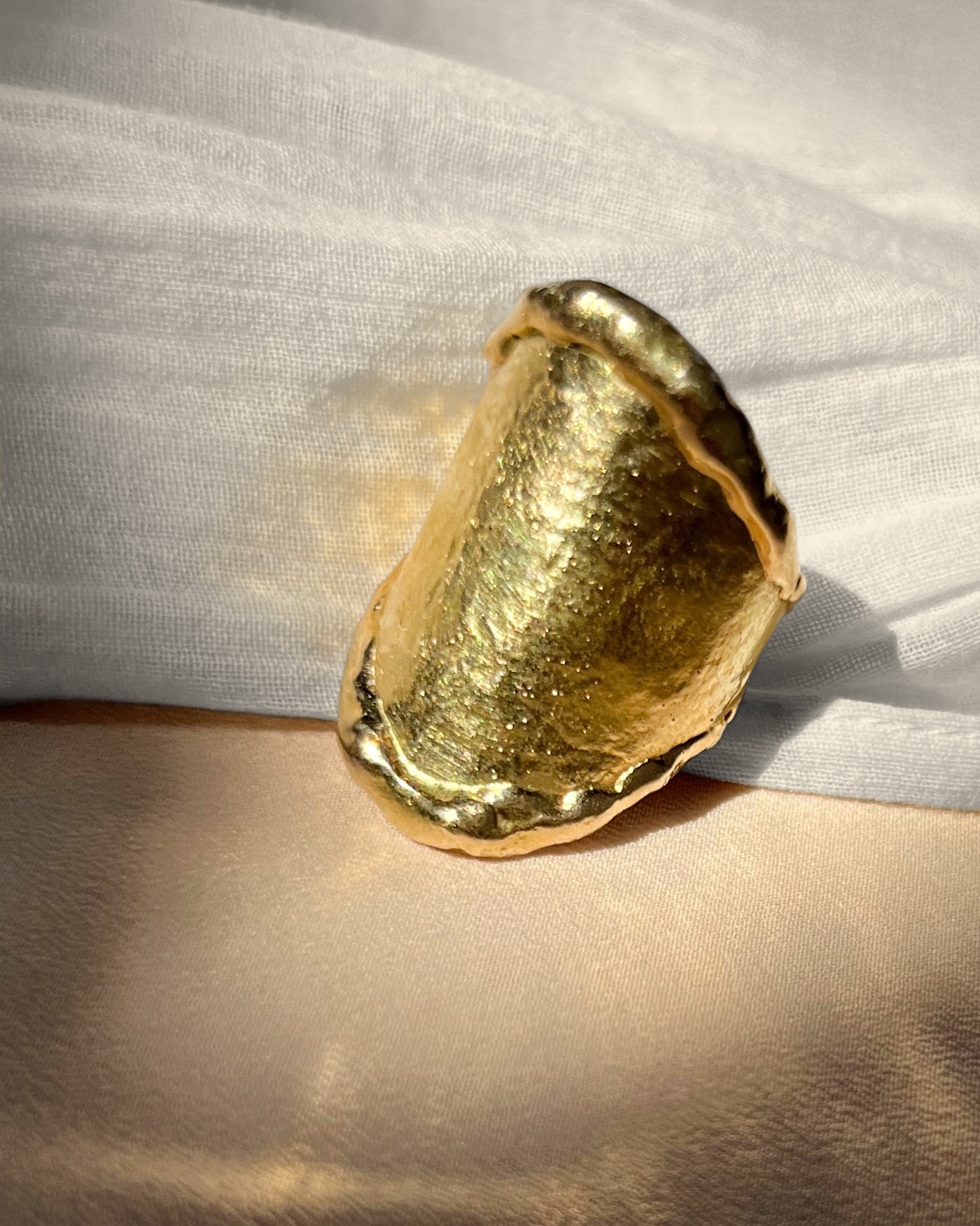 Seventies textured carapace ring