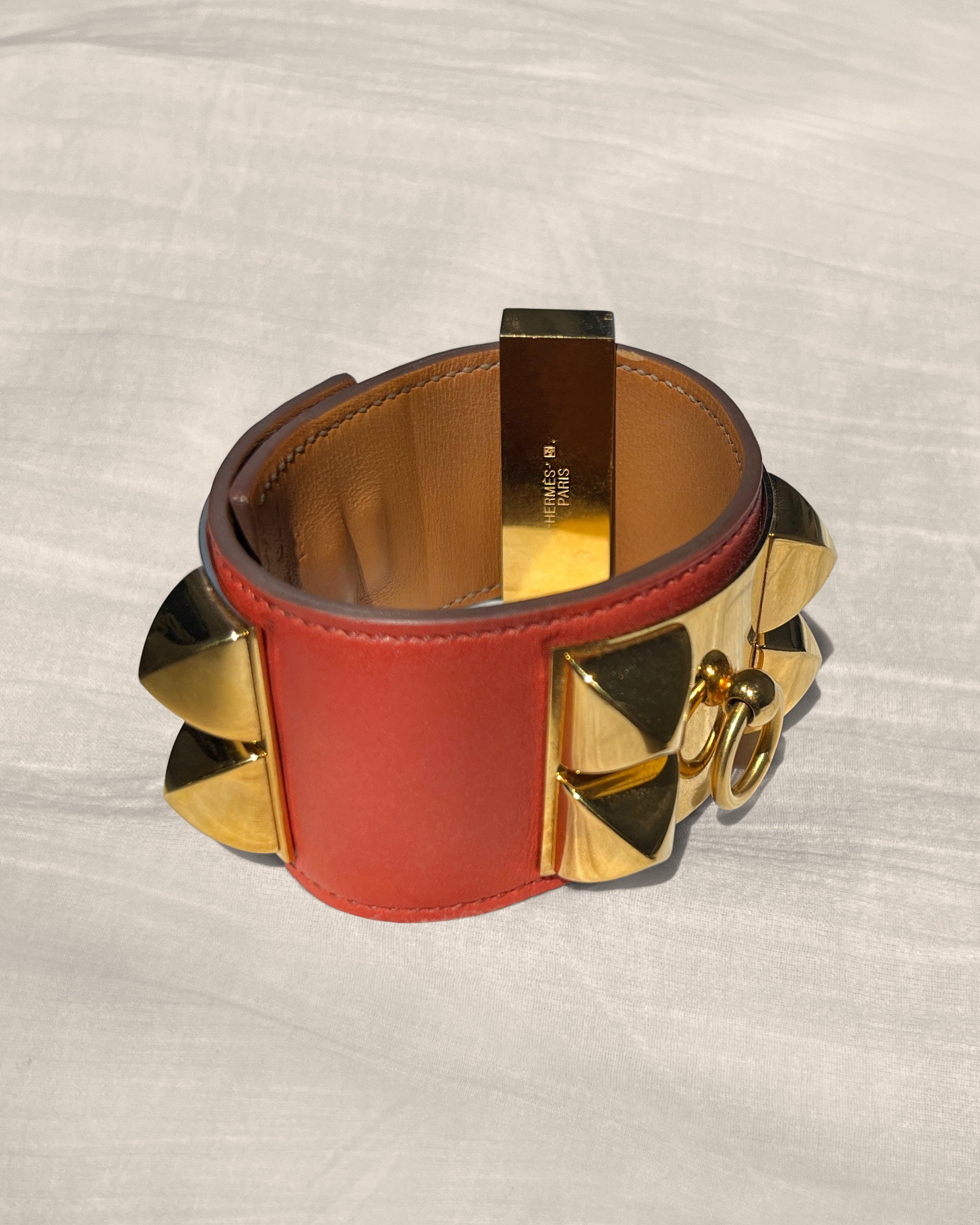 Hermès Collier de Chien cuff in red leather