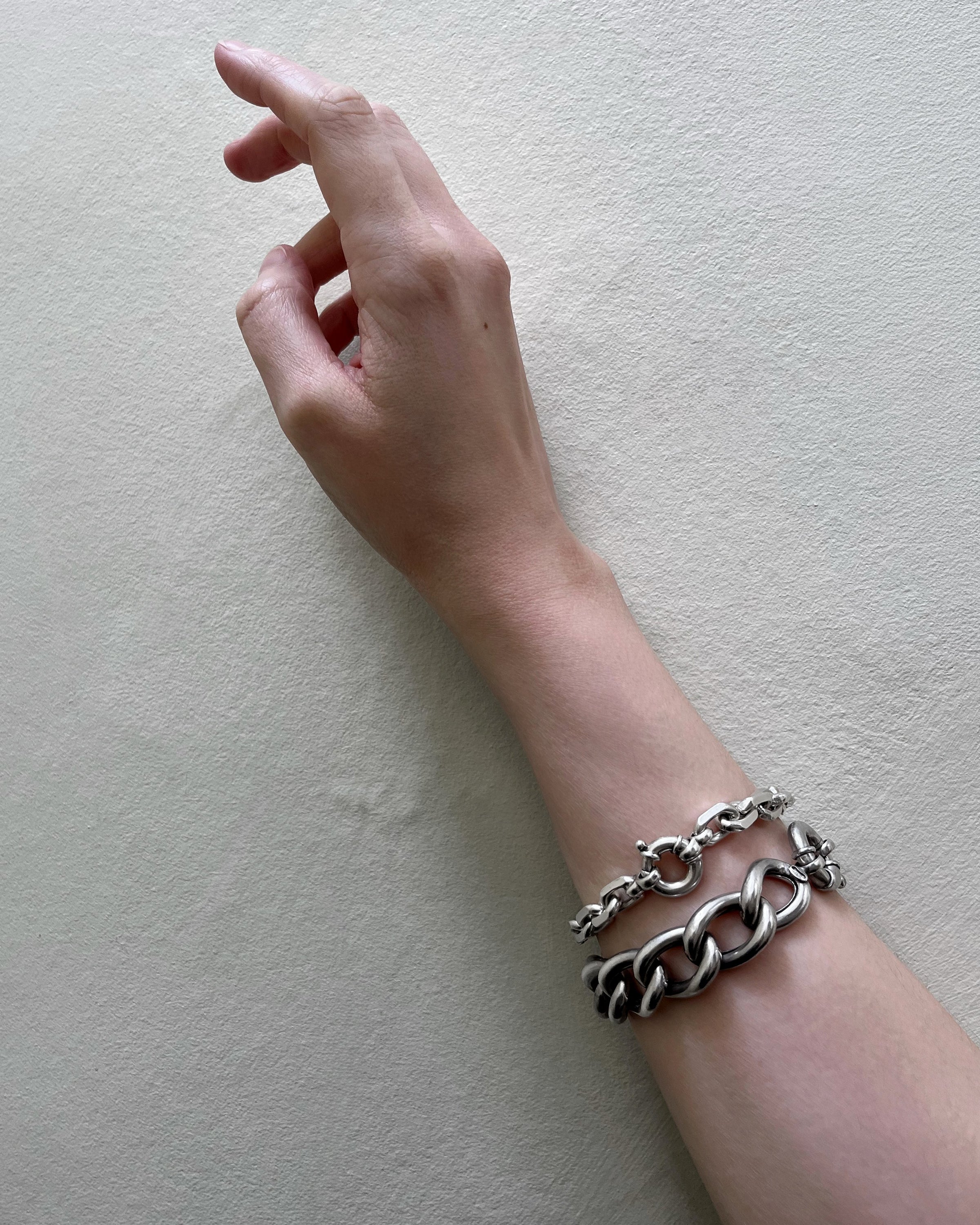 Y2K chunky open curb bracelet