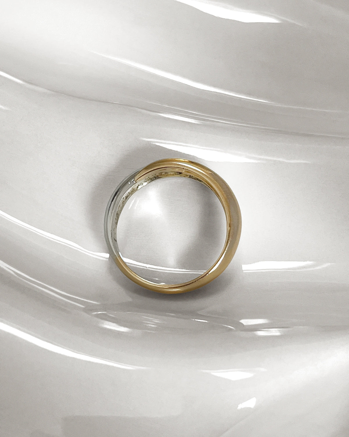 Nineties two-tone fold ring
