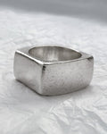 Modernist heavy barrel ring in sterling silver with chunky sculptural form and worn patina – Auric Vintage