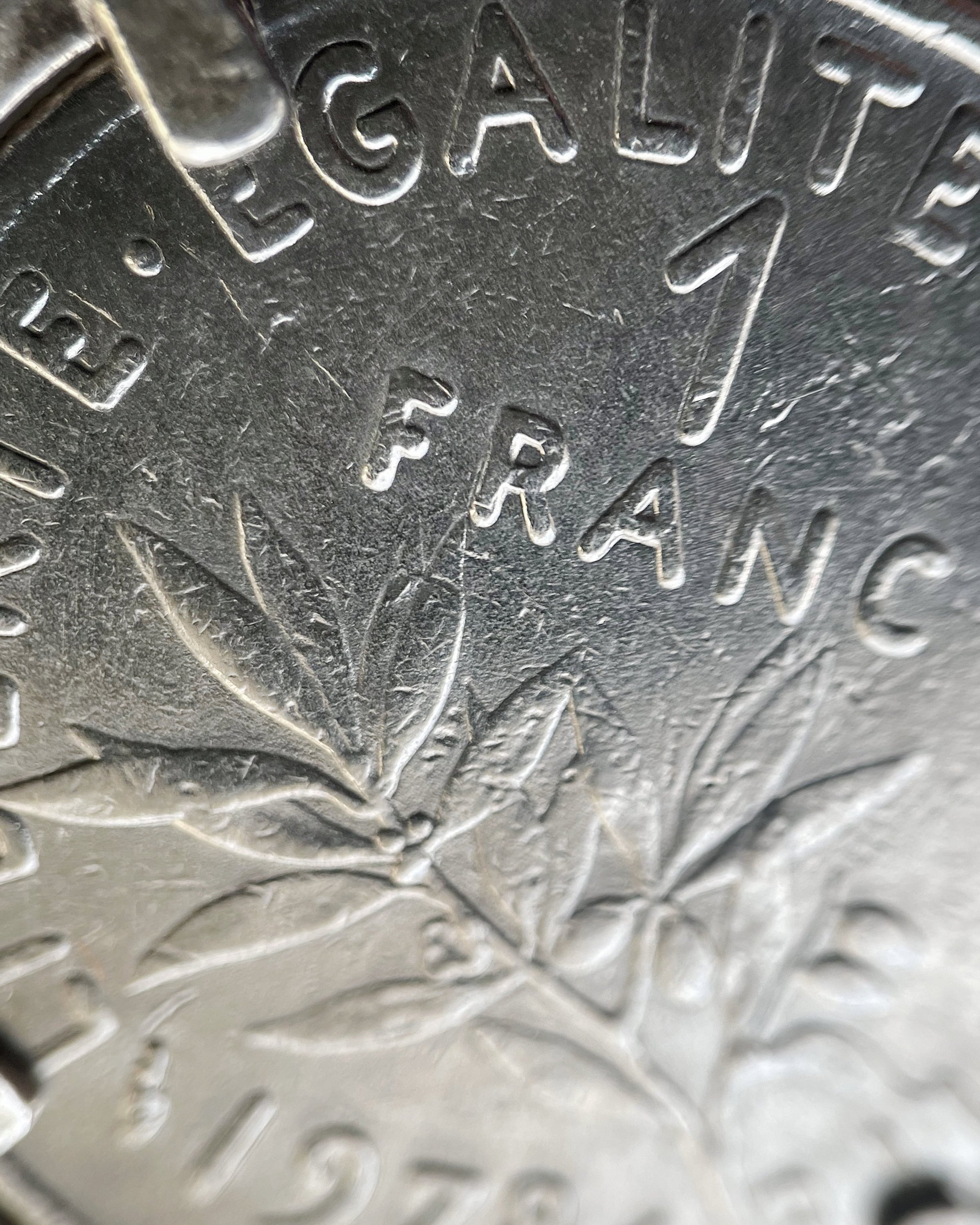 Arthus Bertrand Franc coin sautoir
