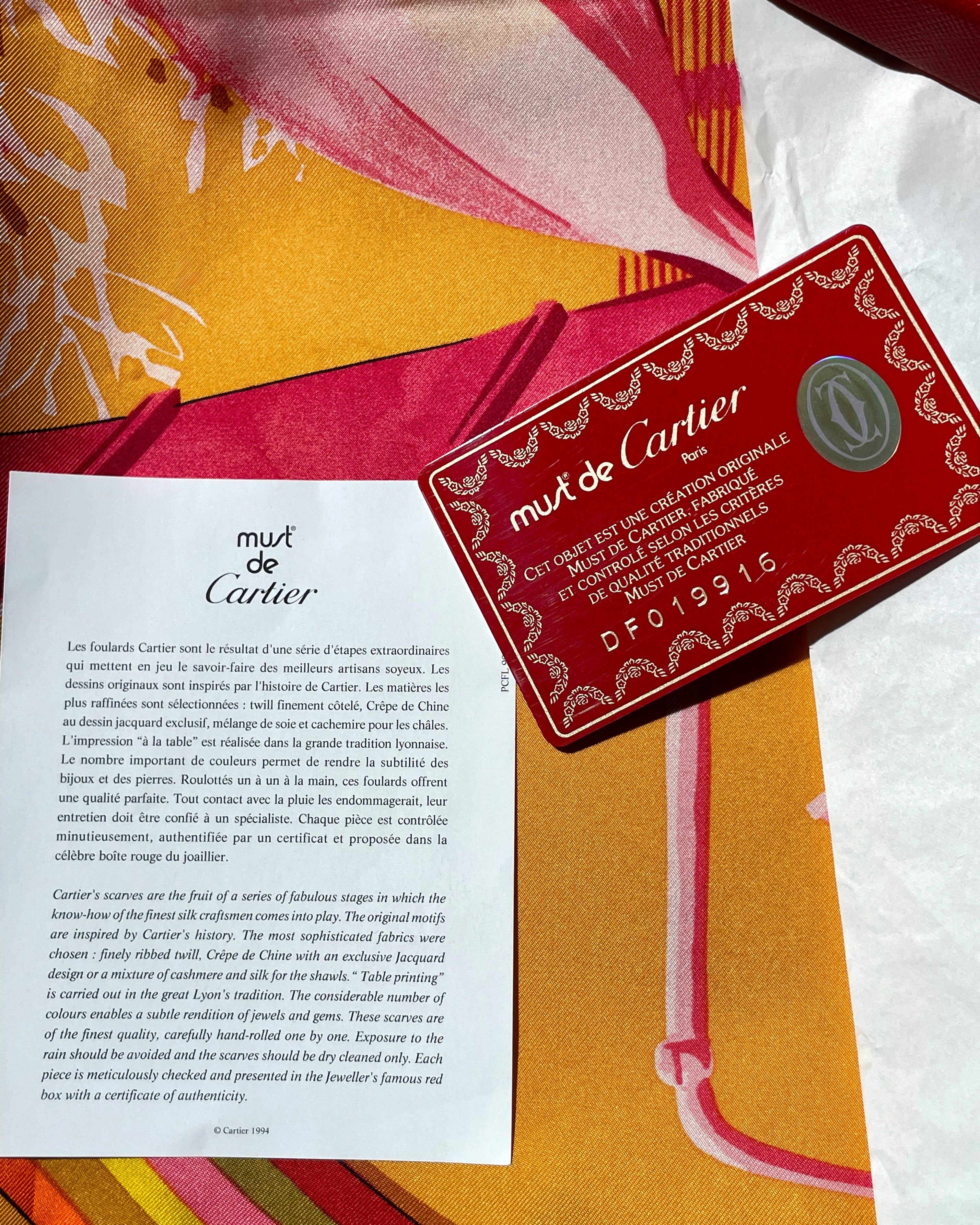 Vintage Must de Cartier silk scarf presented in original Cartier box with paperwork – Auric Vintage