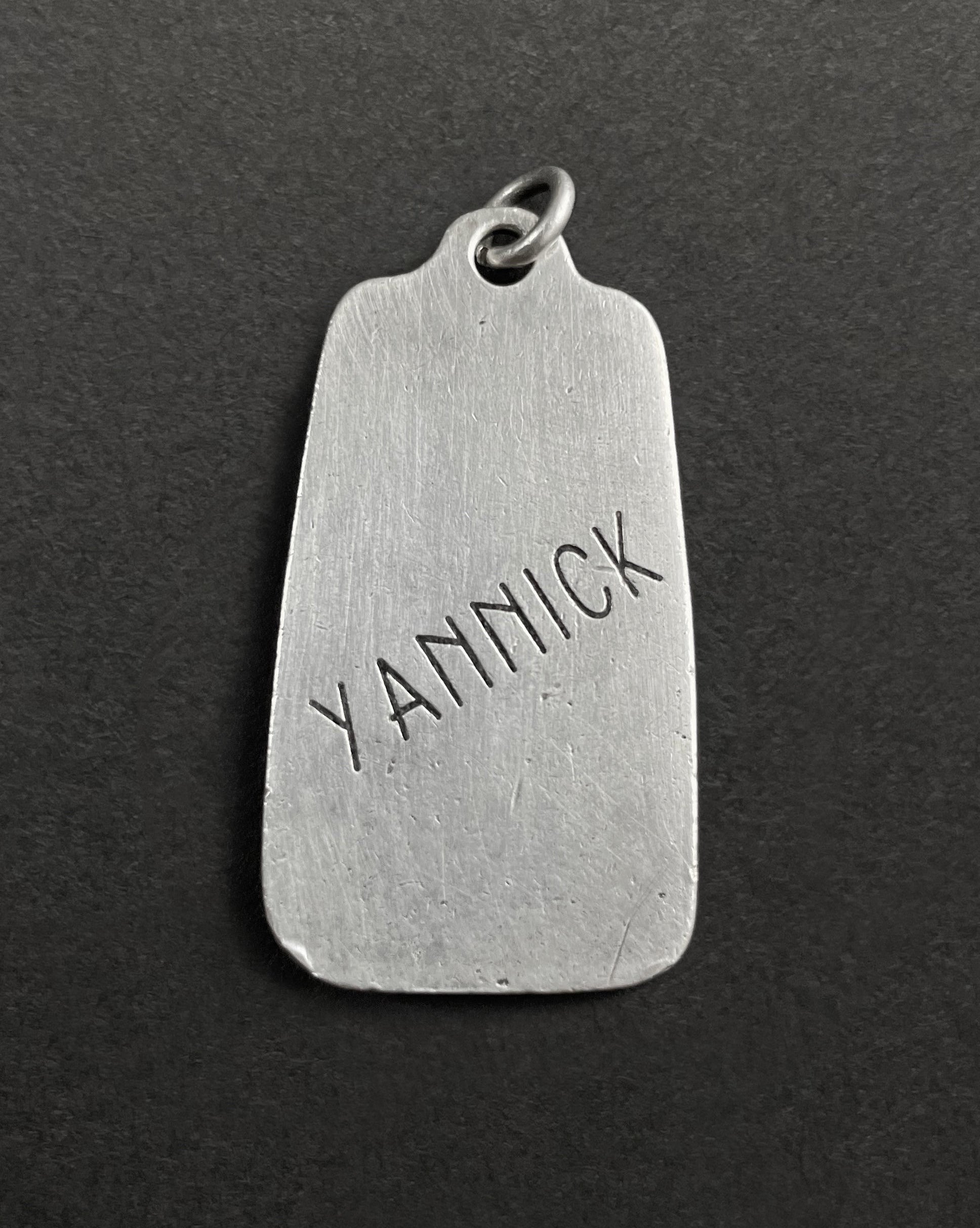 Reverse of 1960s French St. Christopher pendant in 800 silver with engraved ‘Yannick’ – Auric Vintage