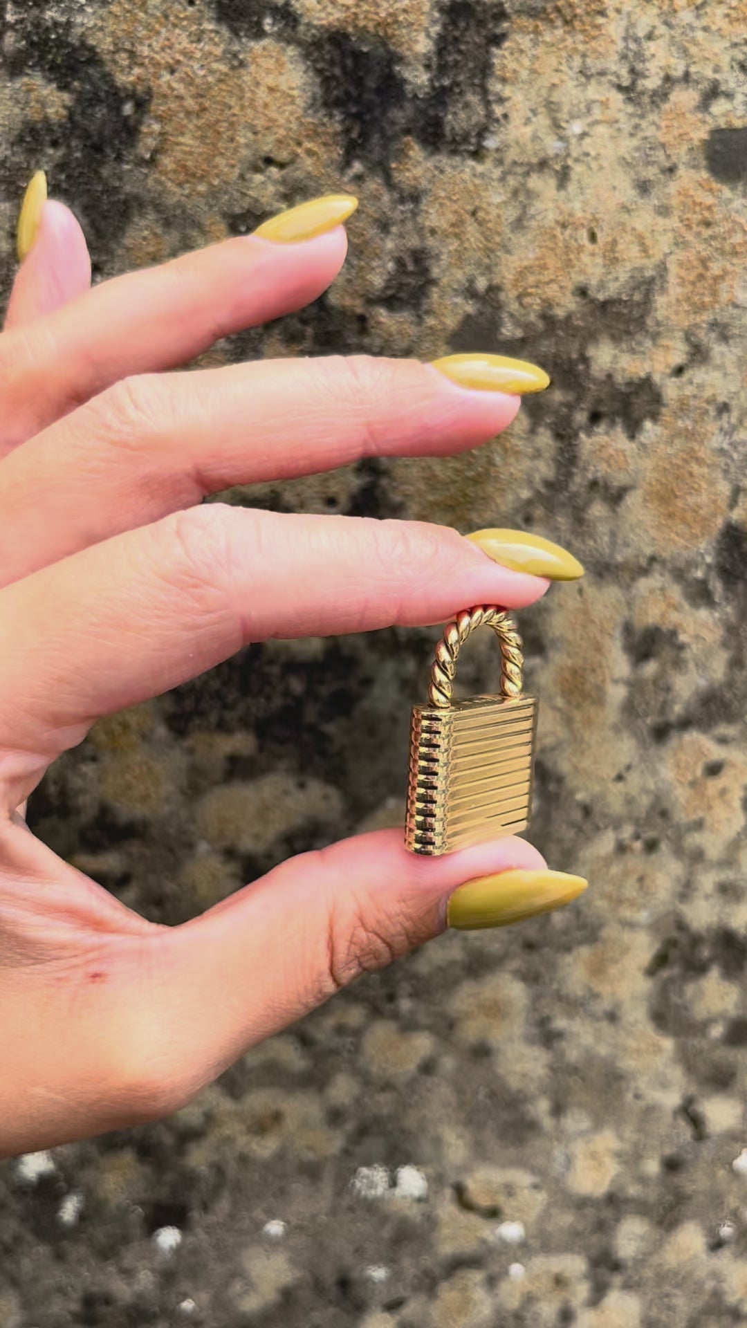 1970s twisted & ribbed padlock